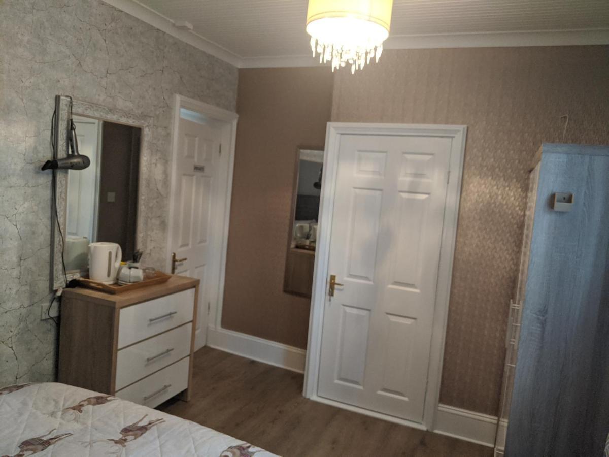Hunters Lodge B&B ทรามอร์ ภายนอก รูปภาพ